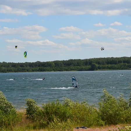 Вілла Ferienhaus Am Park Lobnitz  Екстер'єр фото